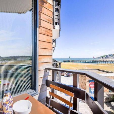La Rev'Rie - Vue Sur Mer Avec Balcon Deauville Exterior foto